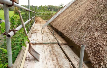 advantages of Dunge thatch roofing